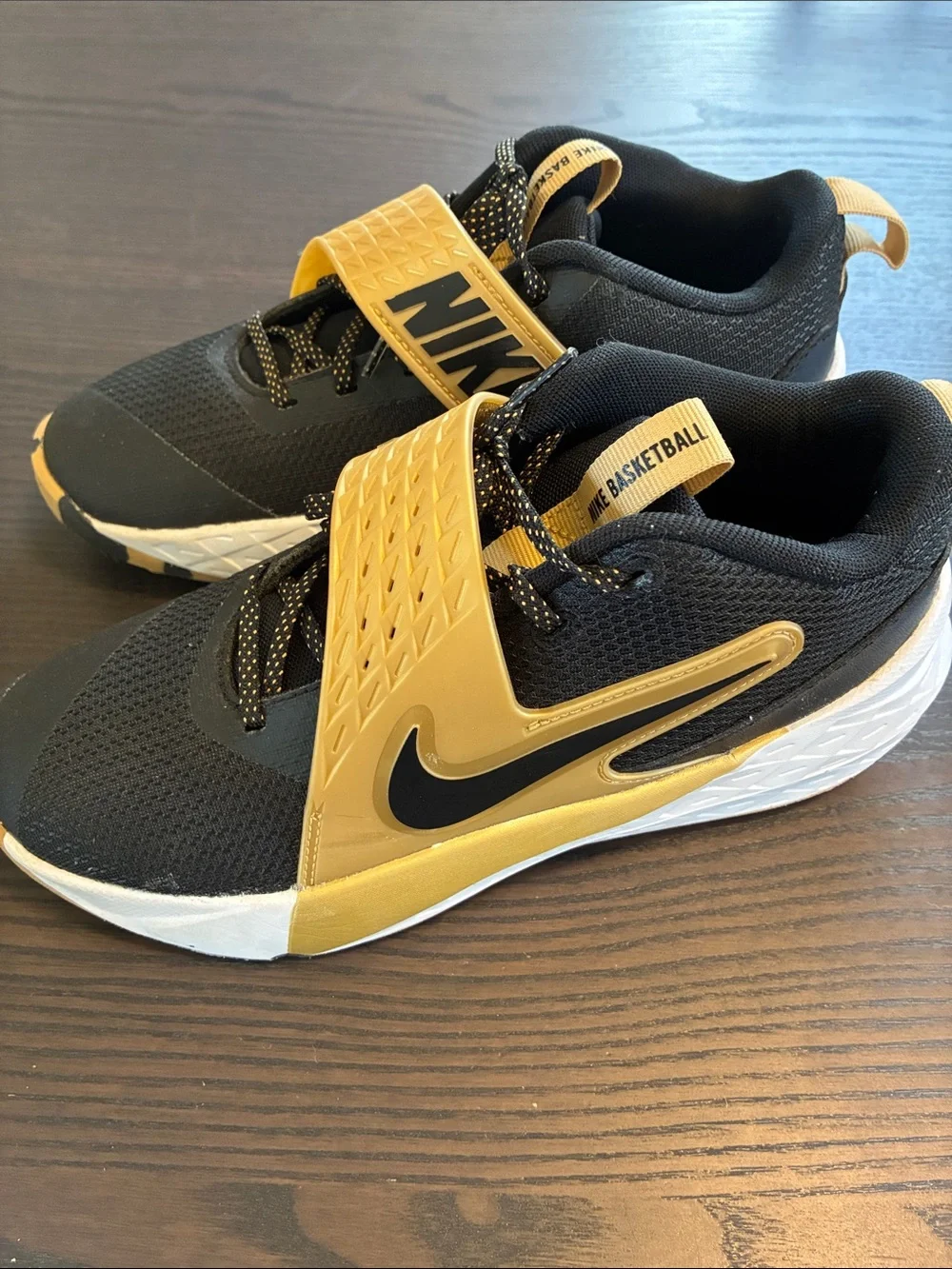 Nike Black and Gold Low-Top Basketball Shoes - Picture 3 of 10